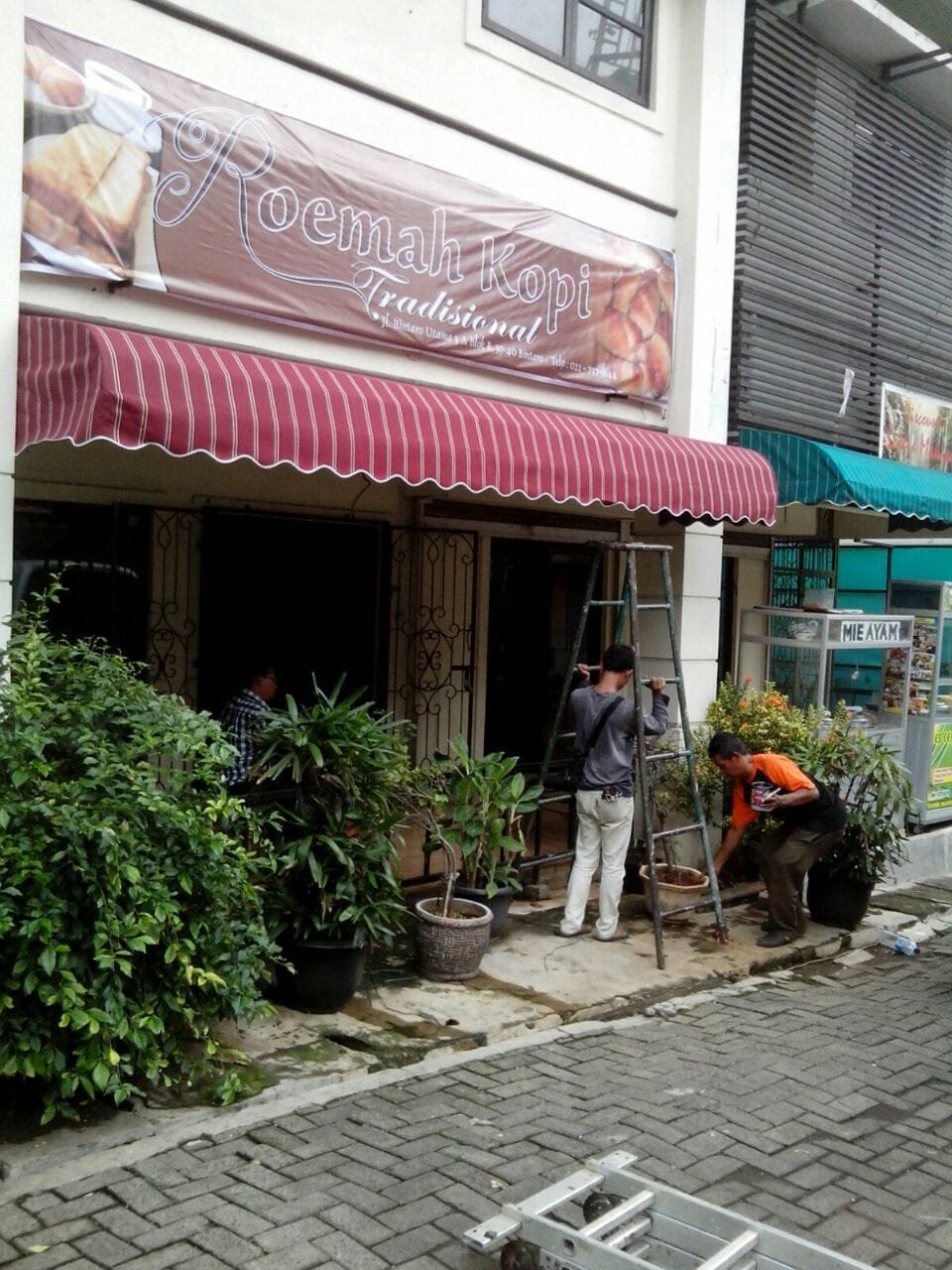 Kanopi Kain Awning Import Berkualitas